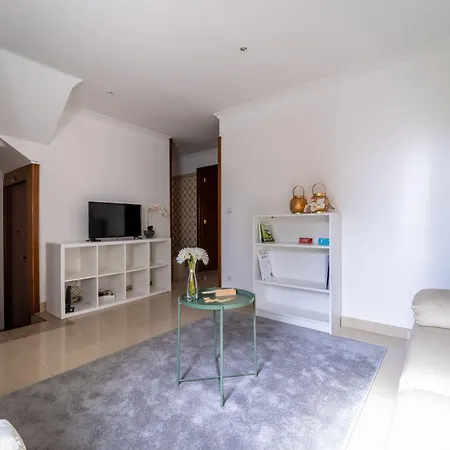 Taxa Duplex - T4 Familiar No Centro Da Cidade - Braga Exterior photo
