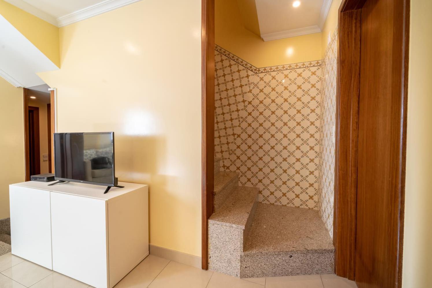 Apartment Taxa Duplex - T4 Familiar No Centro Da - Braga