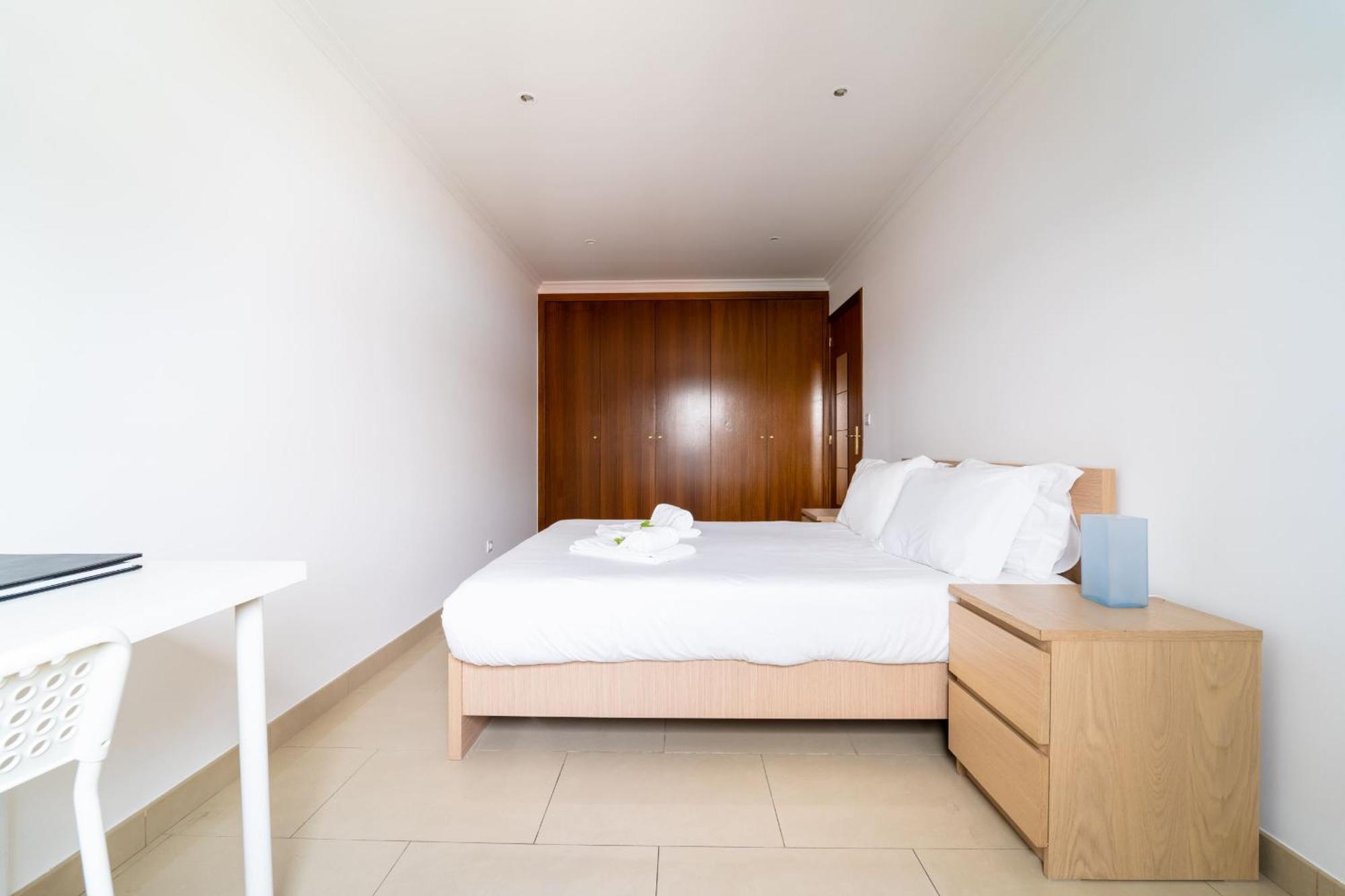 Taxa Duplex - T4 Familiar No Centro Da -