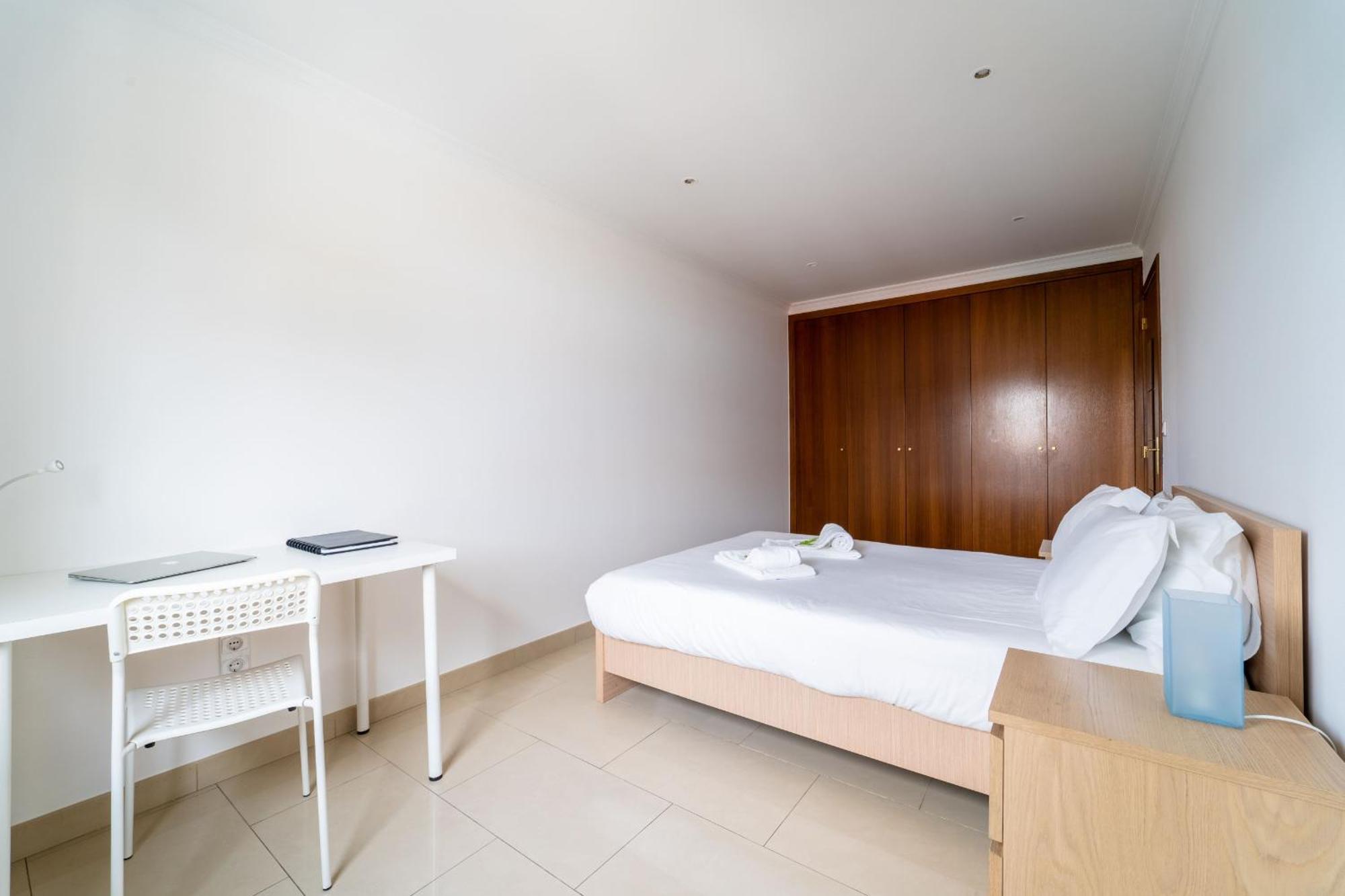 Taxa Duplex - T4 Familiar No Centro Da -